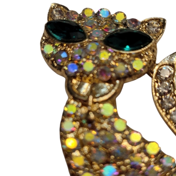 Rhinestone Cat Brooch - Picture 3 of 5